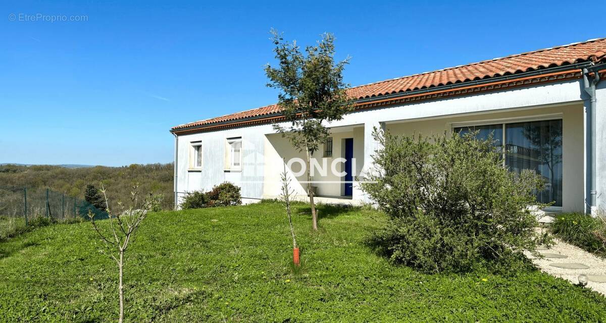Maison à CASTANET