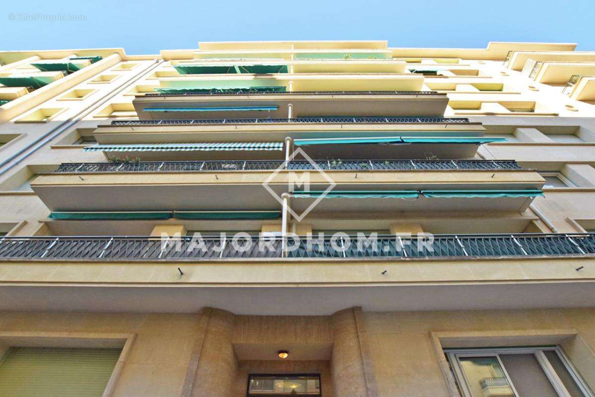 Appartement à MARSEILLE-8E