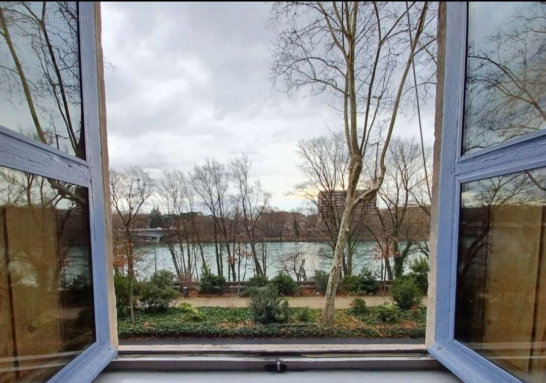 Appartement à LYON-4E