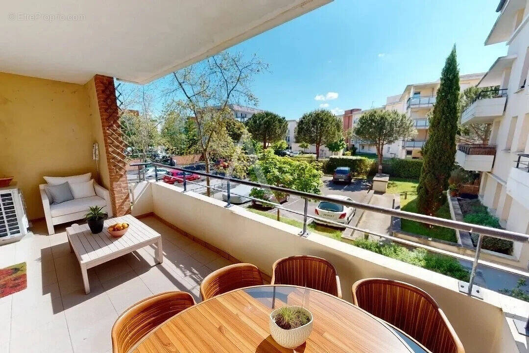 Appartement à COLOMIERS