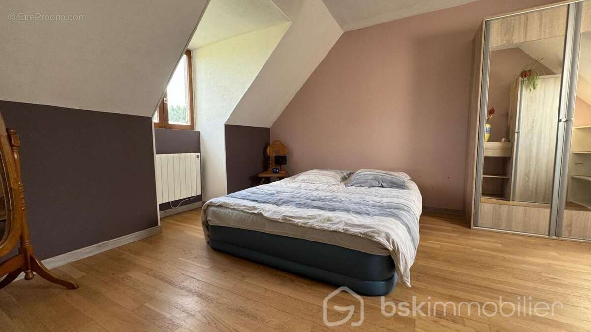 Maison à EGLY