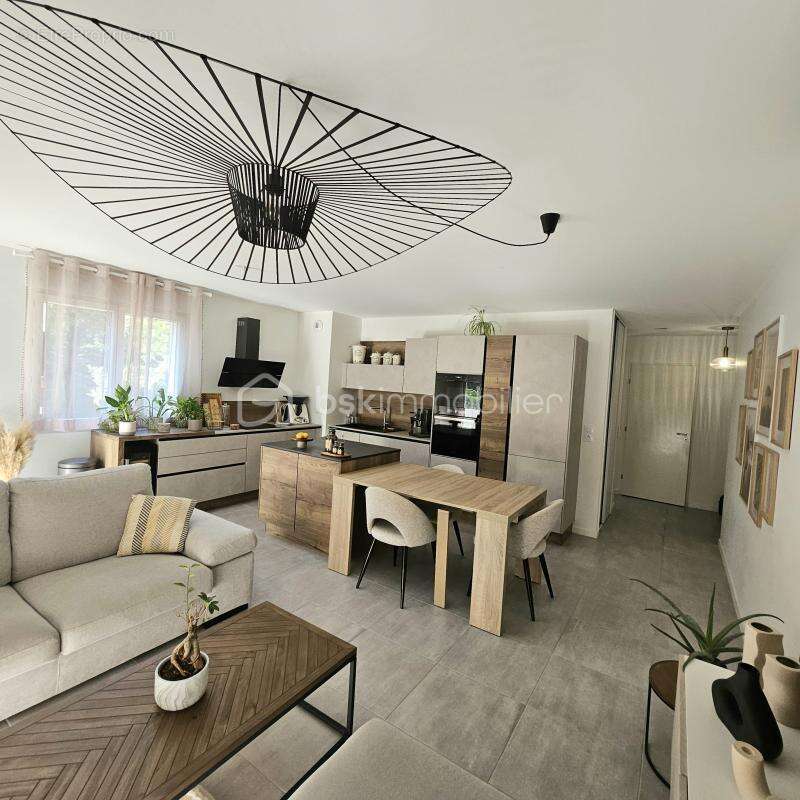 Appartement à CLAIX