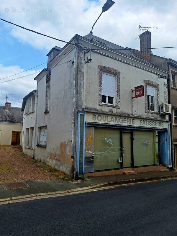 Maison à BESSE-SUR-BRAYE