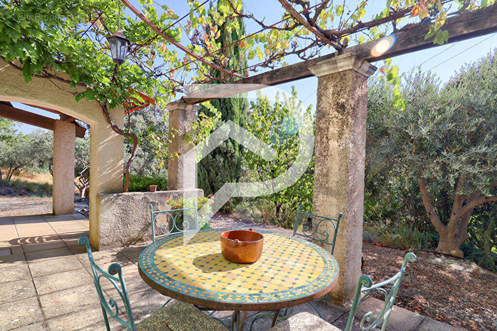 Maison à CORBIERES