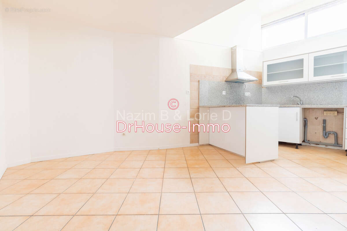 Appartement à VERT