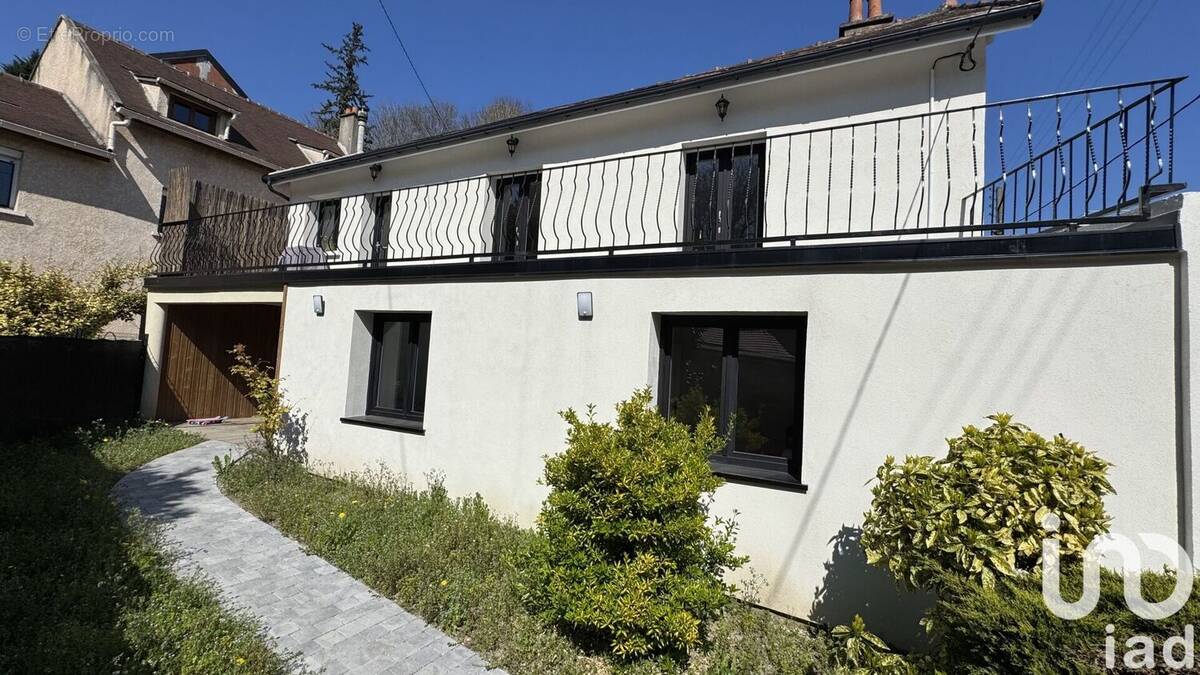 Photo 1 - Maison à BOUGIVAL