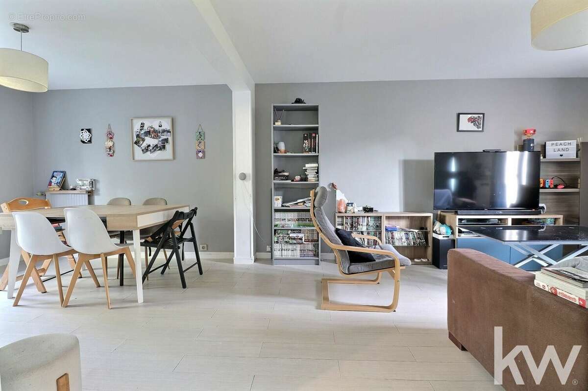 Maison à PLAISIR