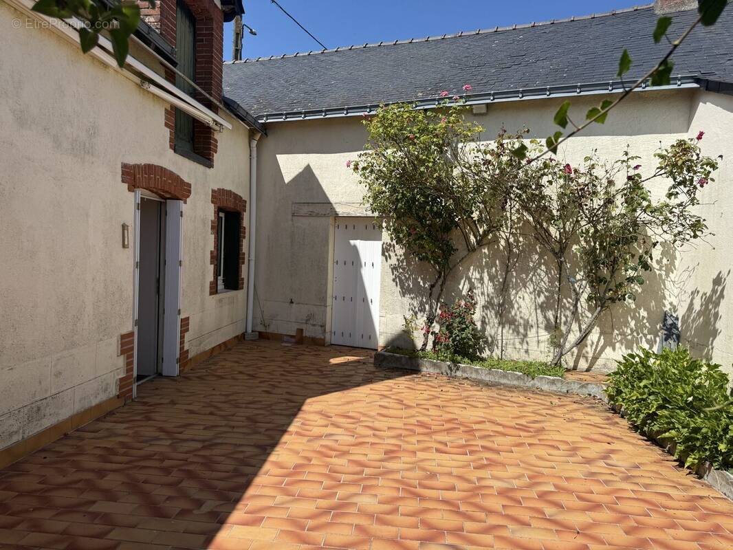 Maison à PLESSE