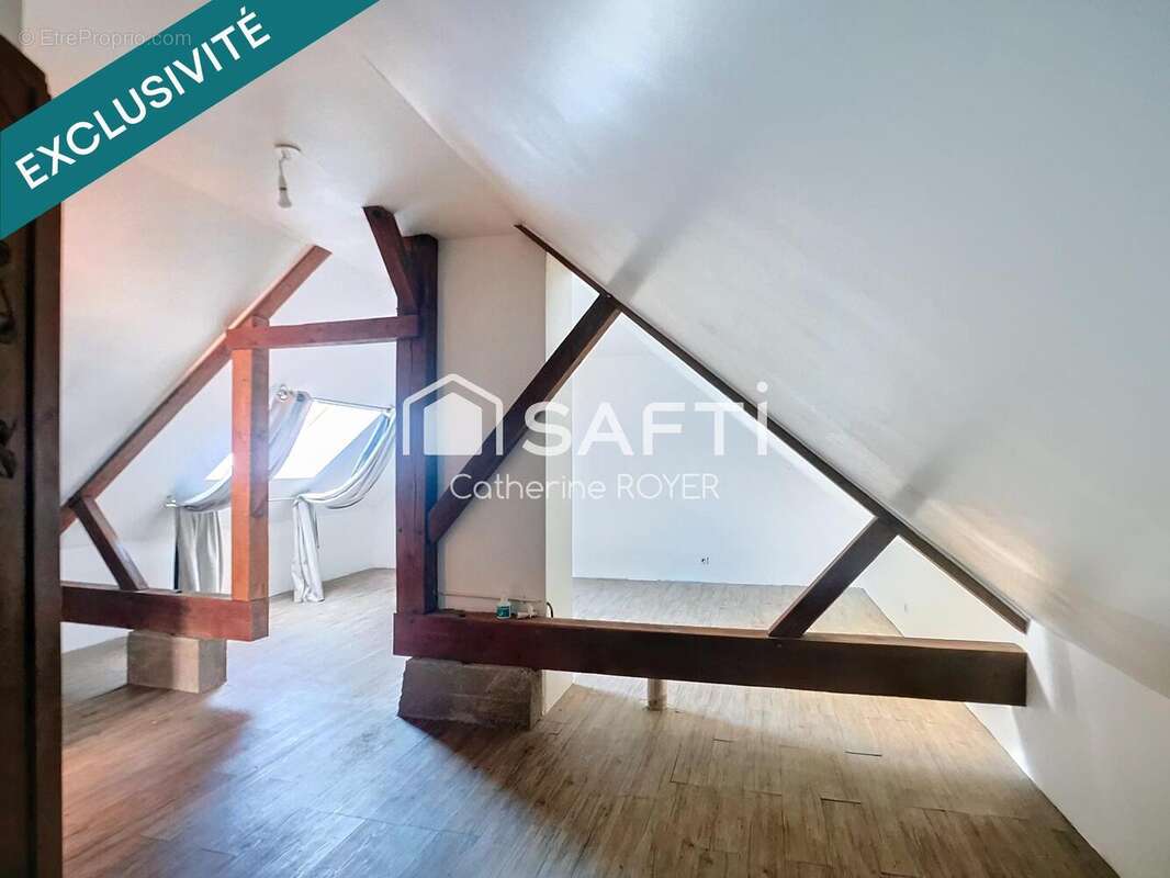 Photo 8 - Maison à LA CHAPELLE-SAINT-SAUVEUR