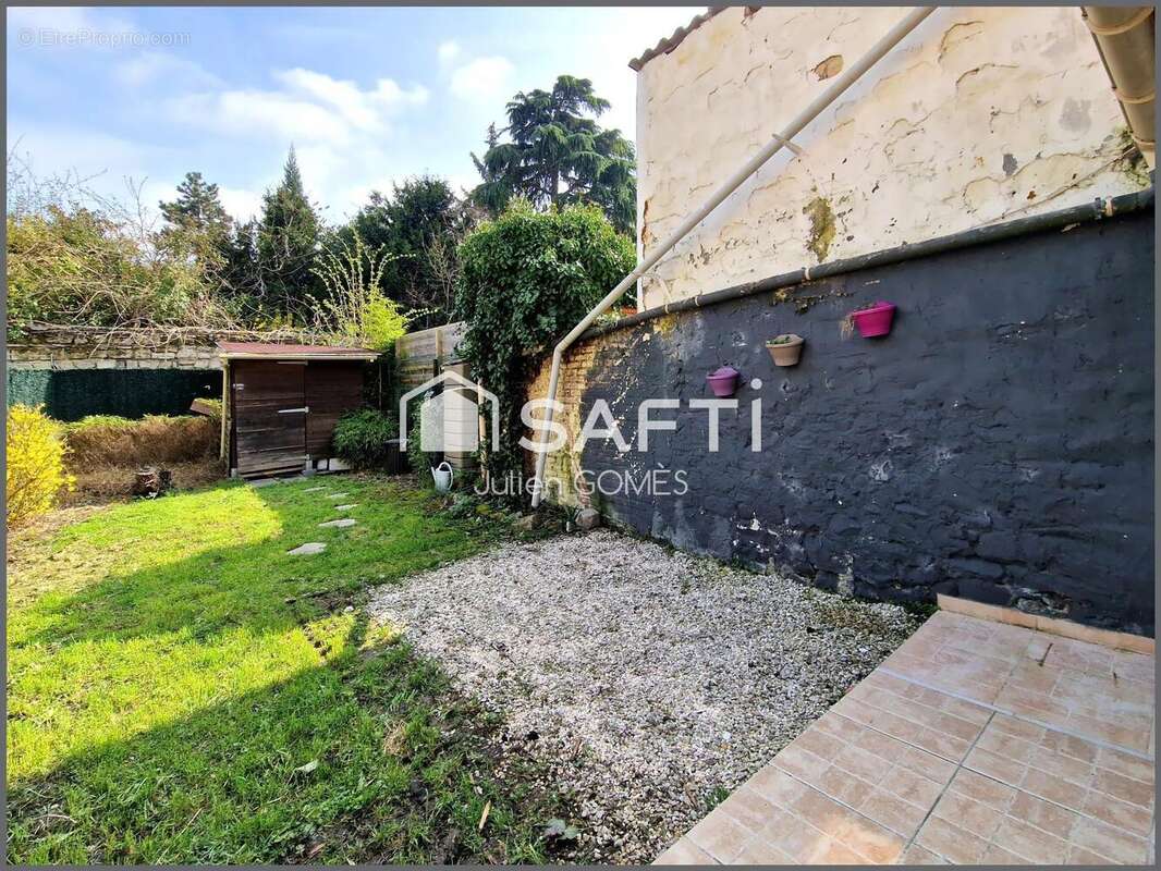 Photo 6 - Appartement à LA CHAPELLE-EN-SERVAL