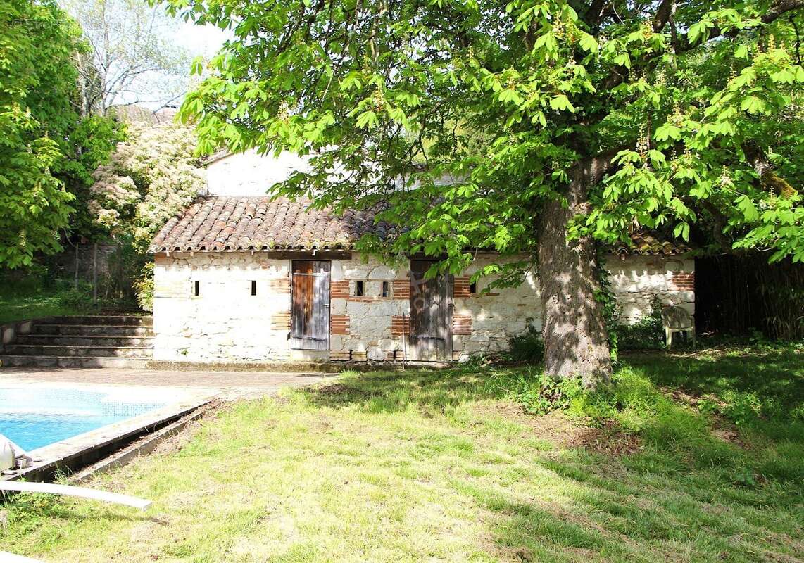 Maison à SAINT-PAUL-D&#039;ESPIS