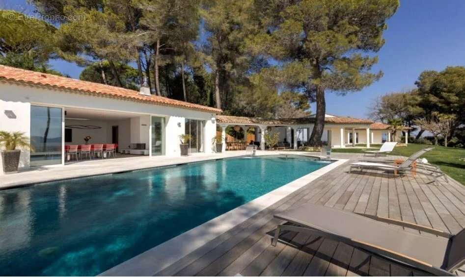 Maison à MOUGINS