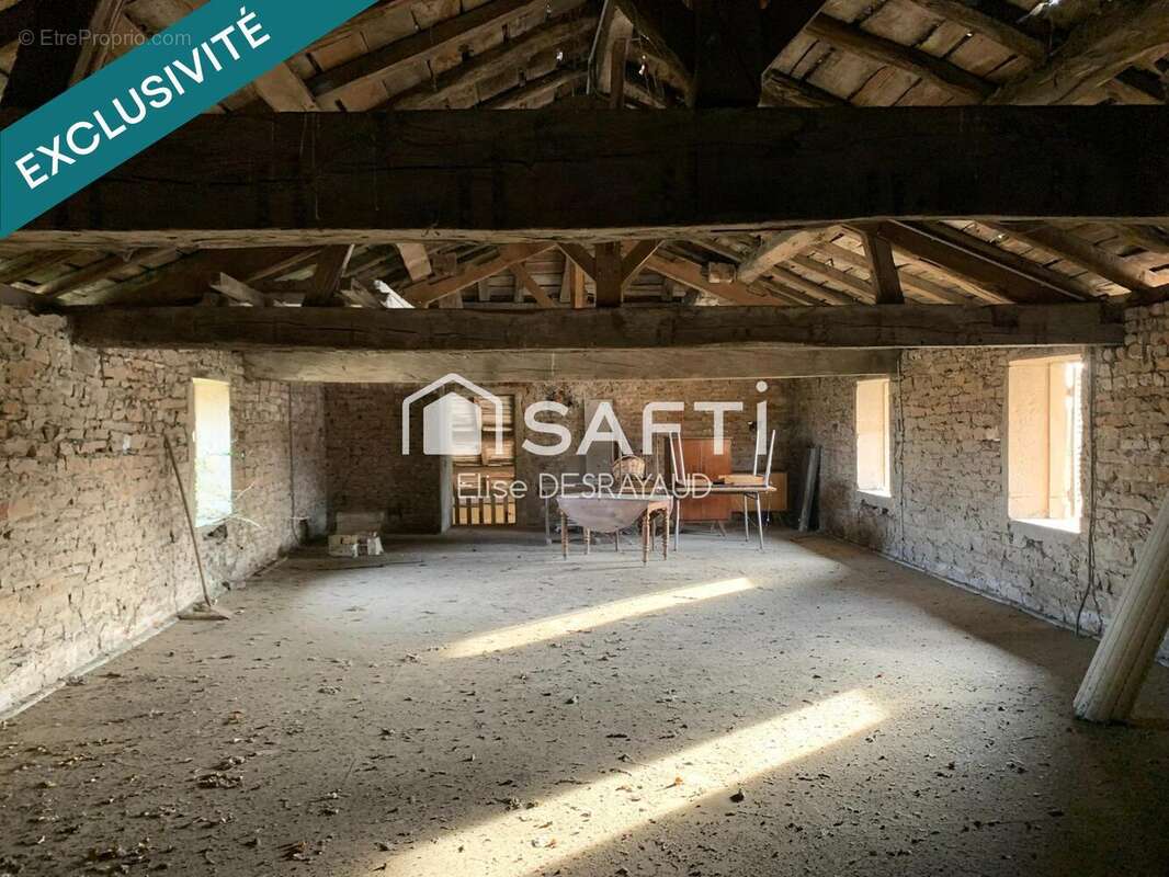 Photo 2 - Maison à BAGE-LE-CHATEL