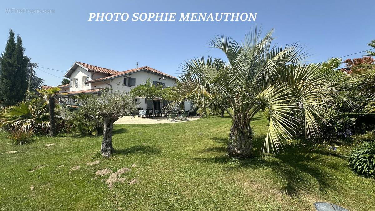 Maison à SAUBRIGUES