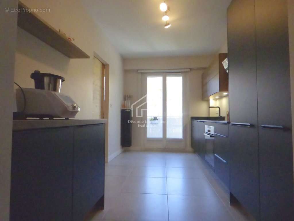 Appartement à DIVONNE-LES-BAINS