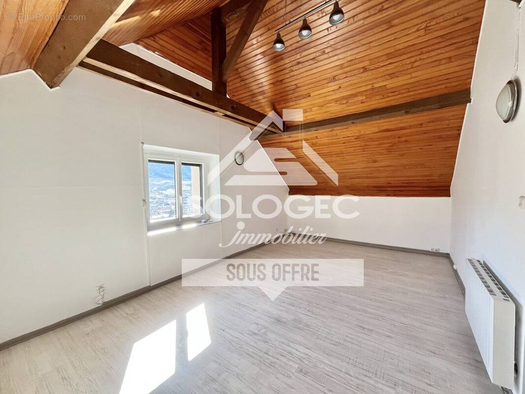 Appartement à MENDE