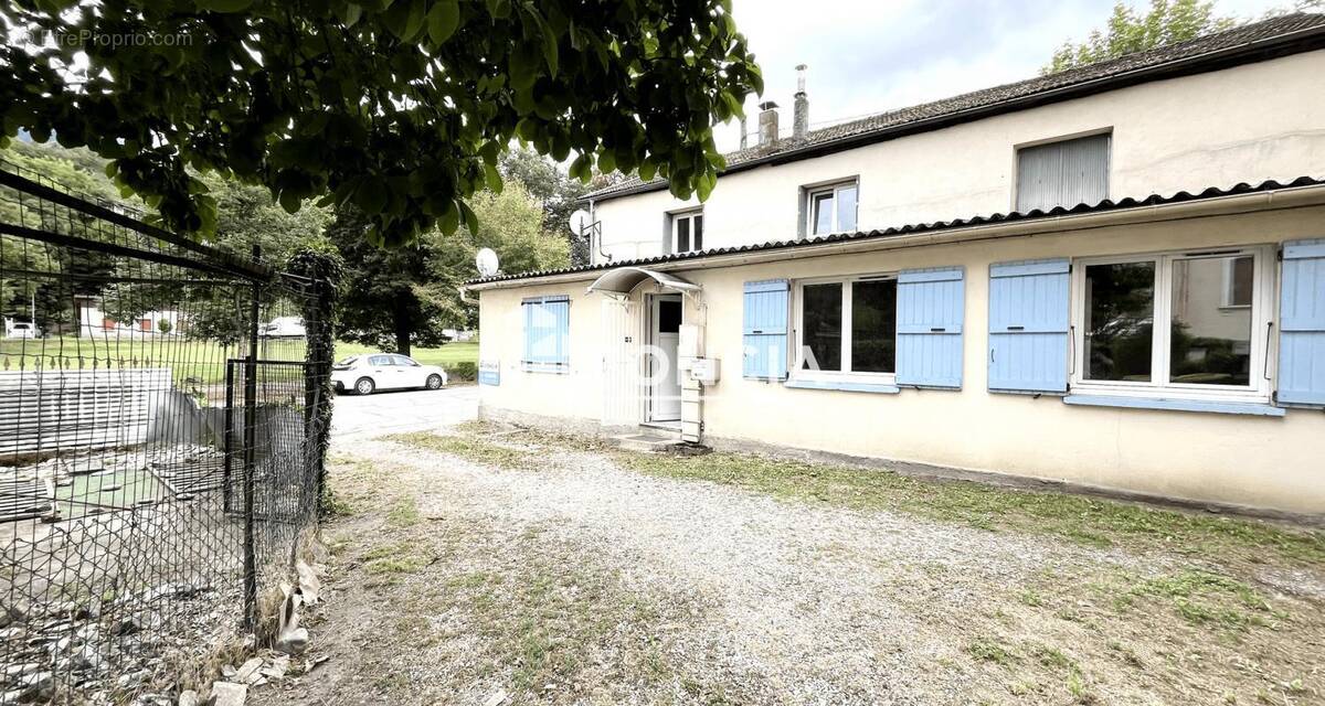 Maison à VAULNAVEYS-LE-HAUT