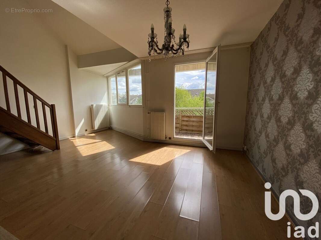 Photo 2 - Appartement à EVRY