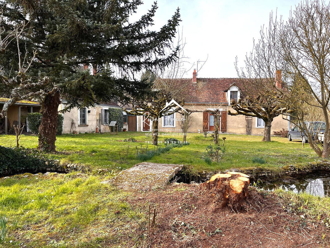 Maison à LOCHES