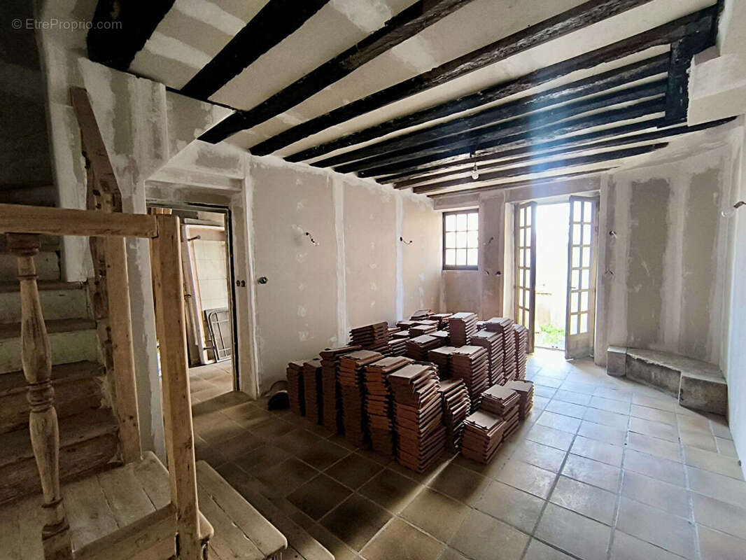 Maison à VERRIERES-LE-BUISSON