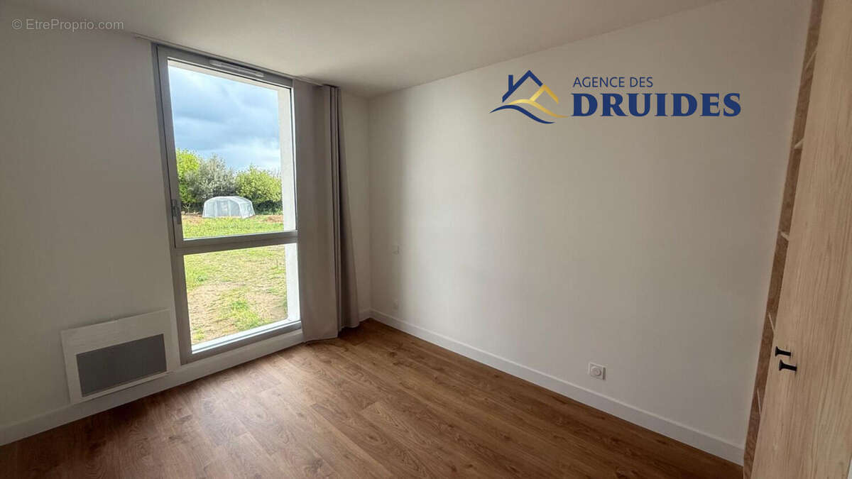 Appartement à PLOUHARNEL