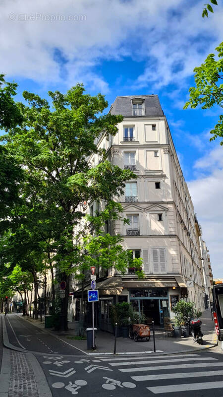Appartement à PARIS-4E