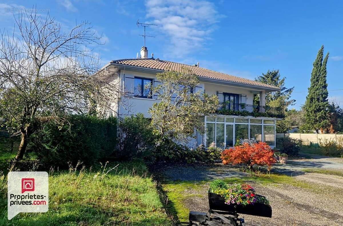 Maison à LANGON