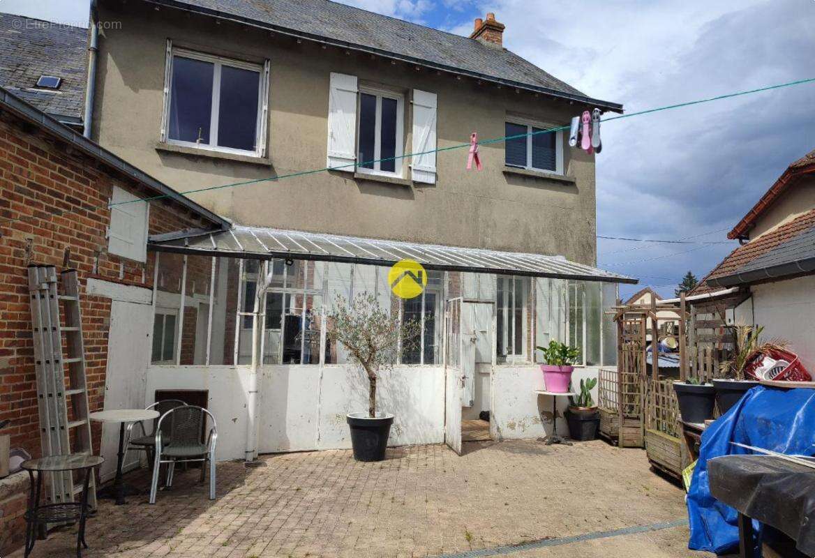 Maison à ARGENT-SUR-SAULDRE