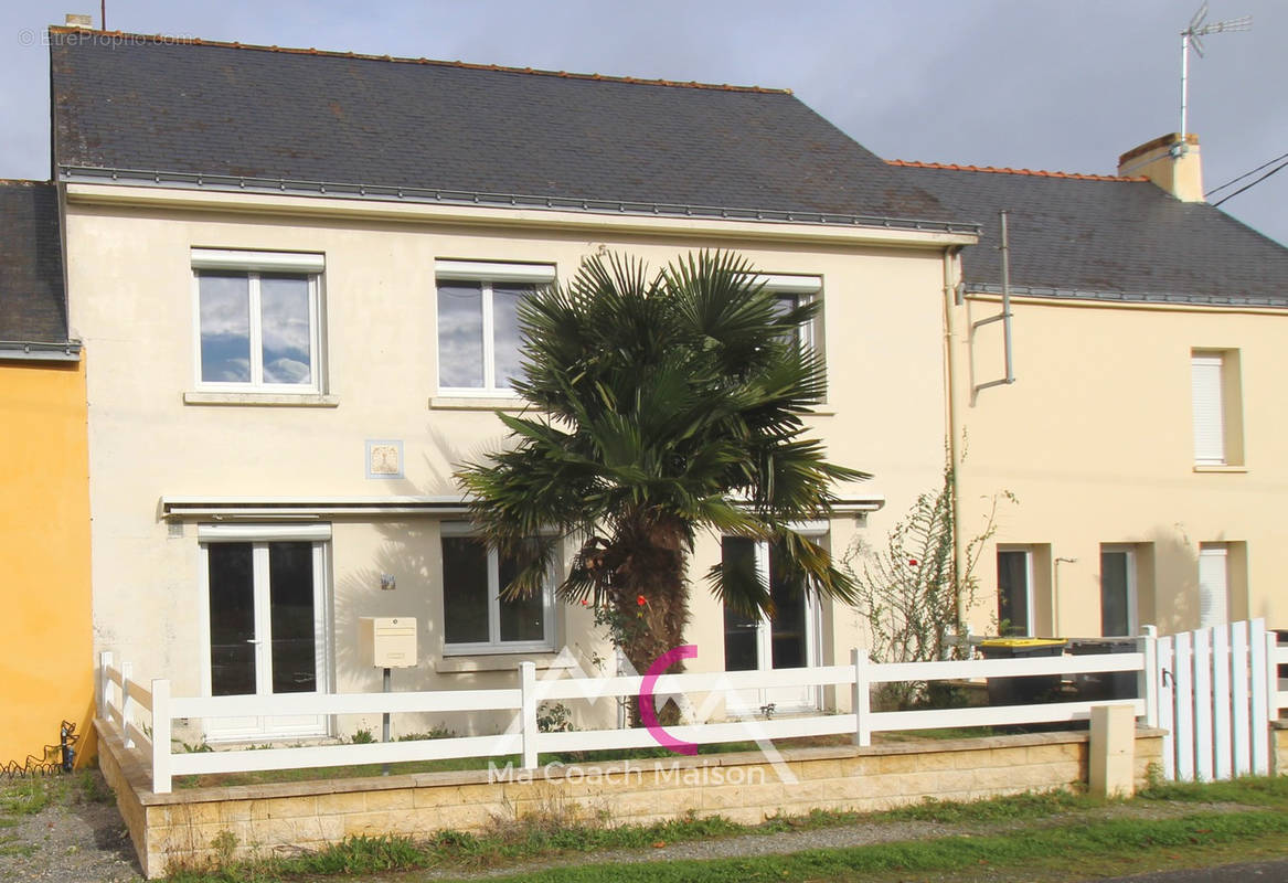 Maison à SAINTE-ANNE-SUR-BRIVET