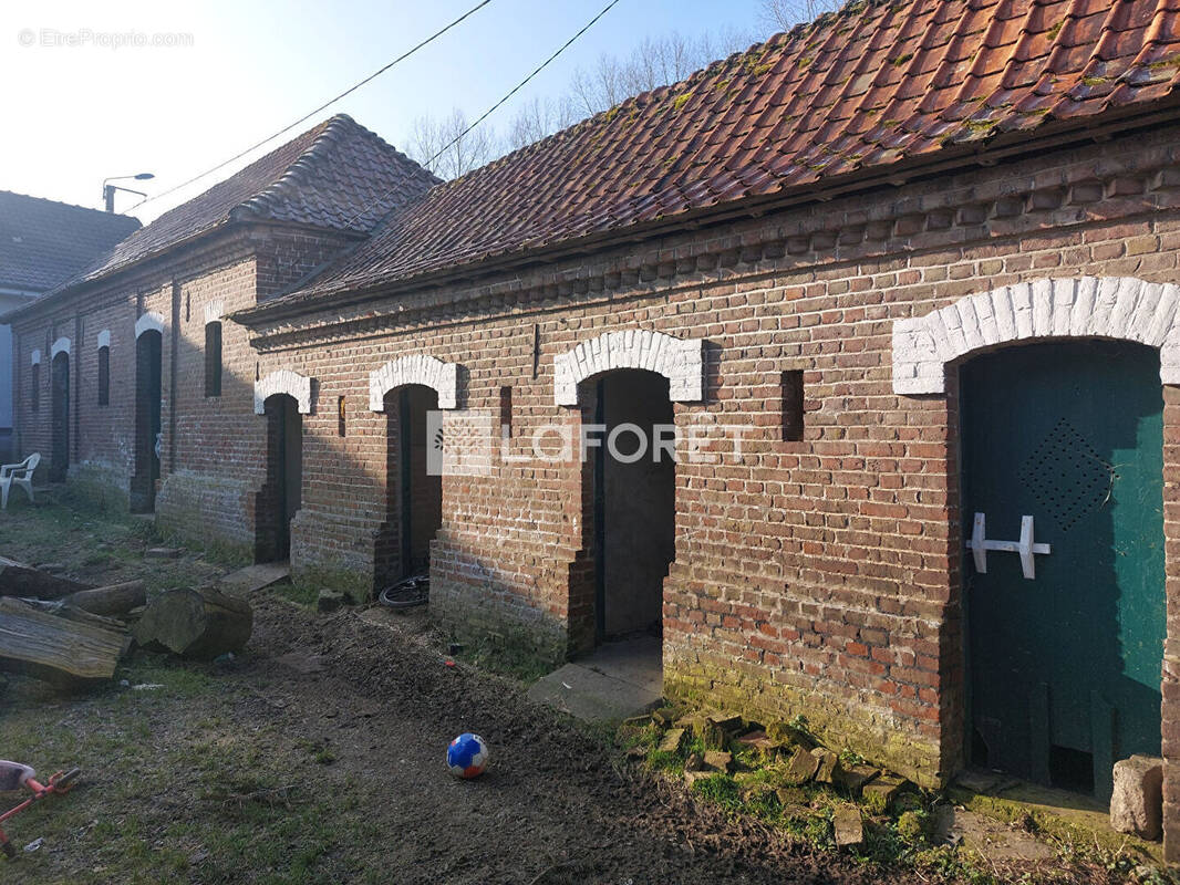 Maison à DOMPIERRE-SUR-AUTHIE