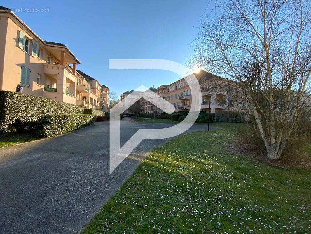 Appartement à ELANCOURT