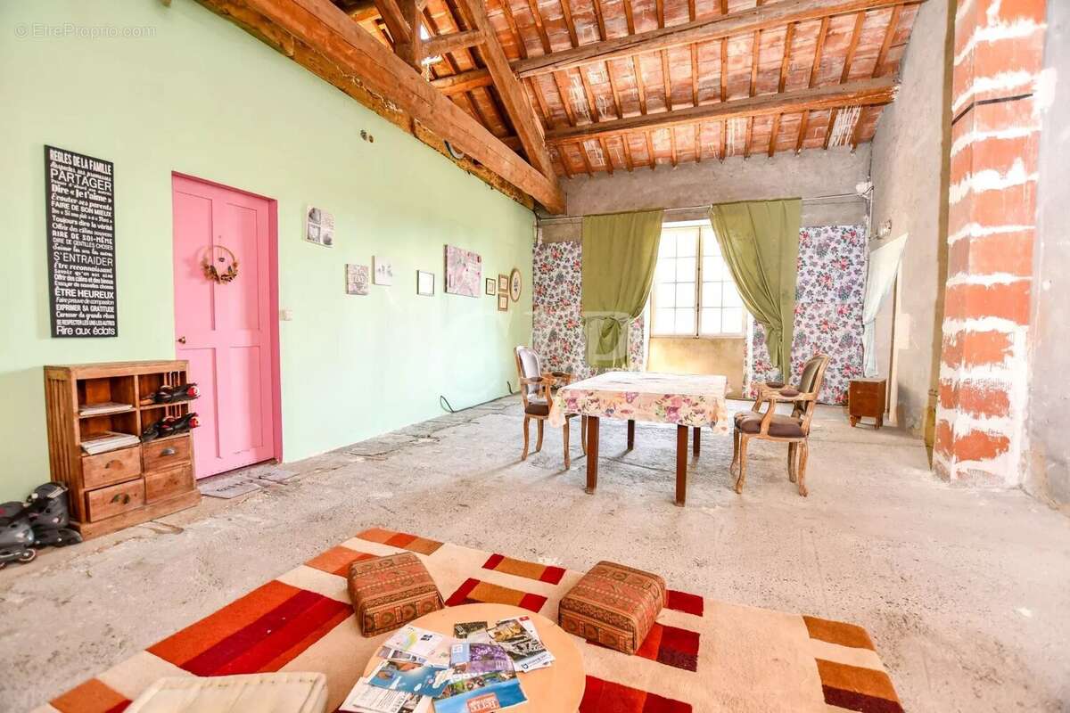 Maison à AVIGNON
