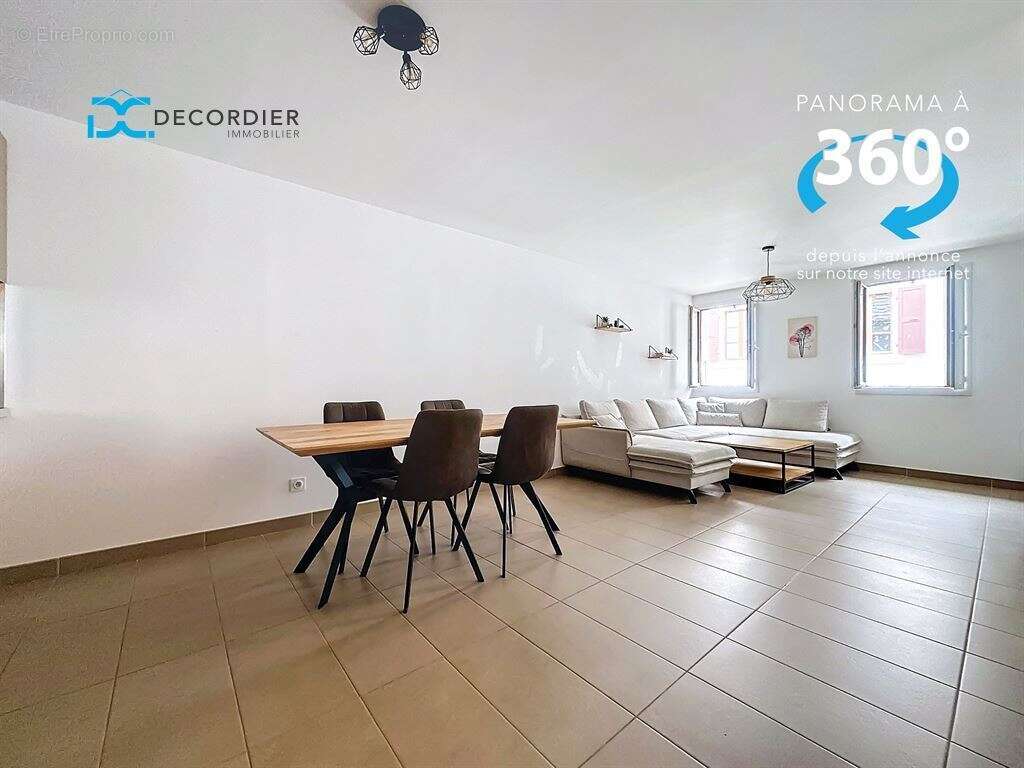 Appartement à EVIAN-LES-BAINS