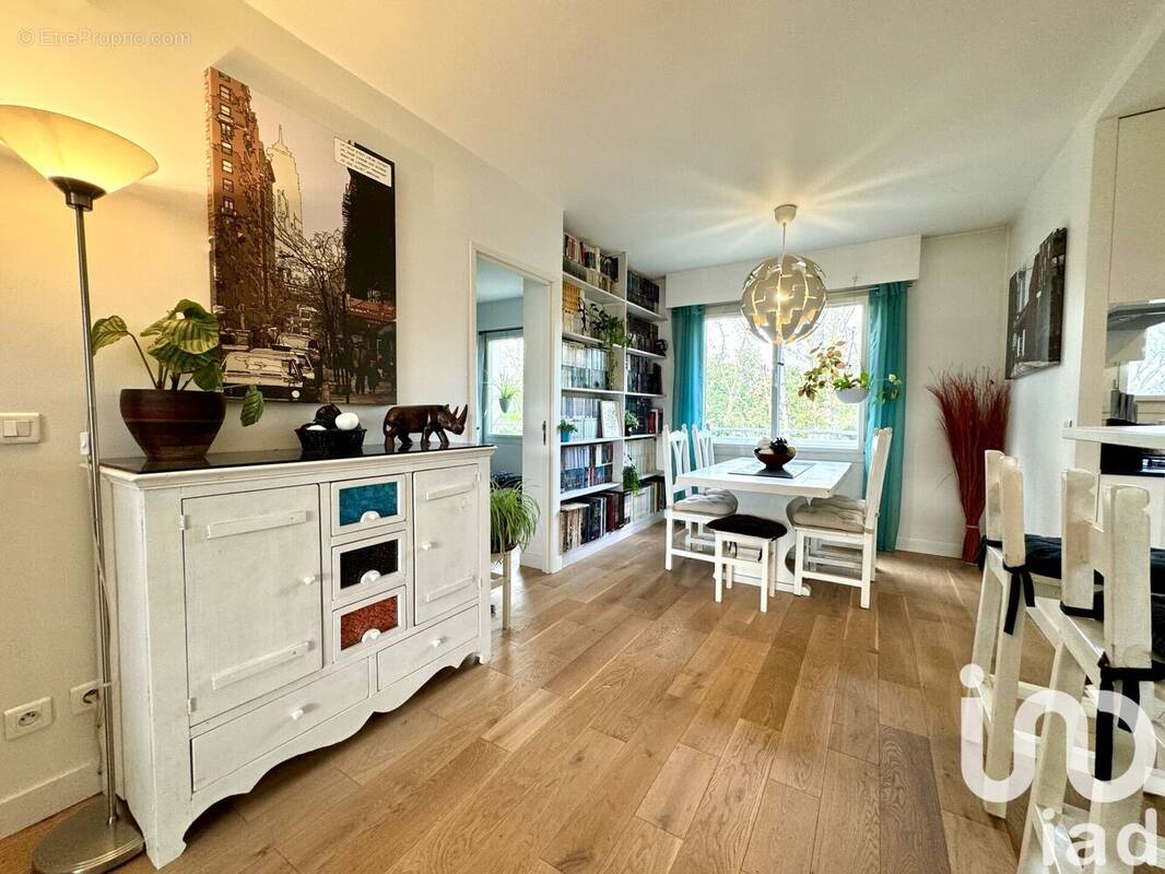Photo 1 - Appartement à MAISONS-LAFFITTE