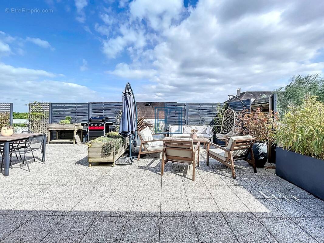 Appartement à ELANCOURT