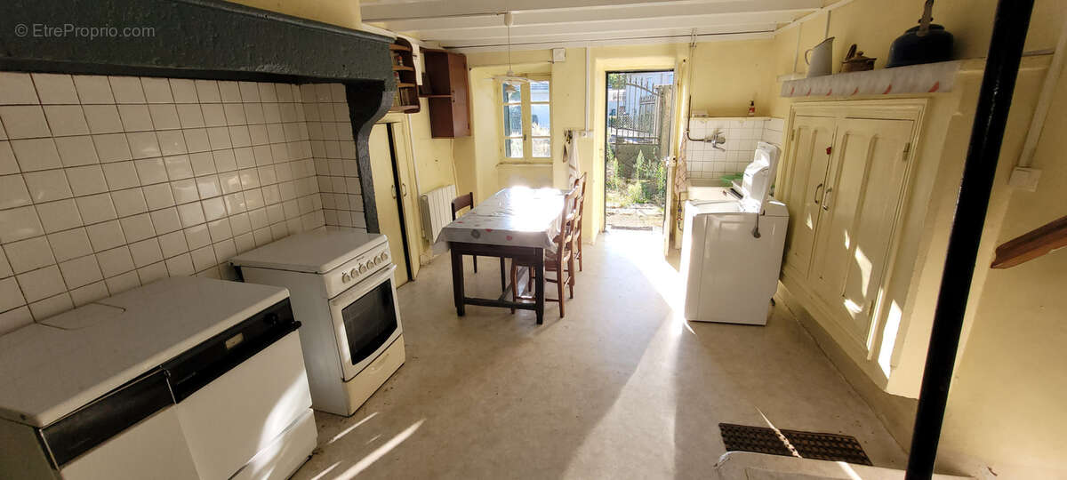 Maison à SAYAT