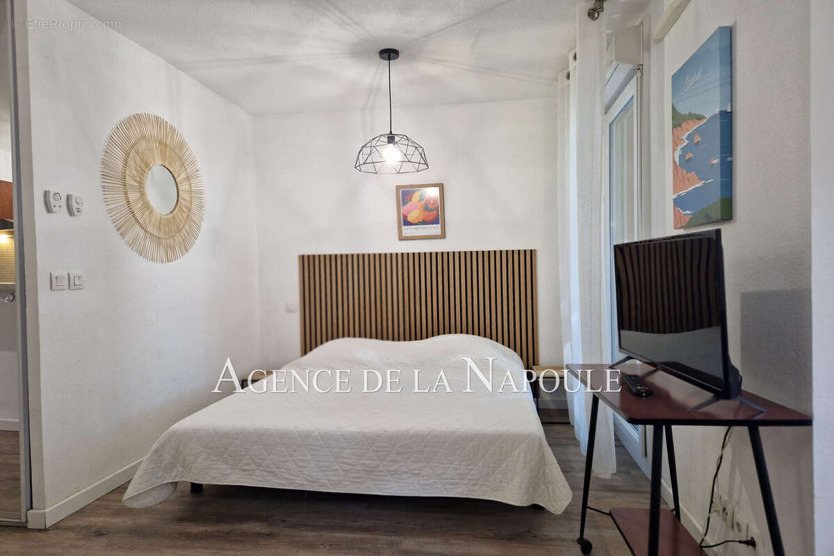 Appartement à MANDELIEU-LA-NAPOULE