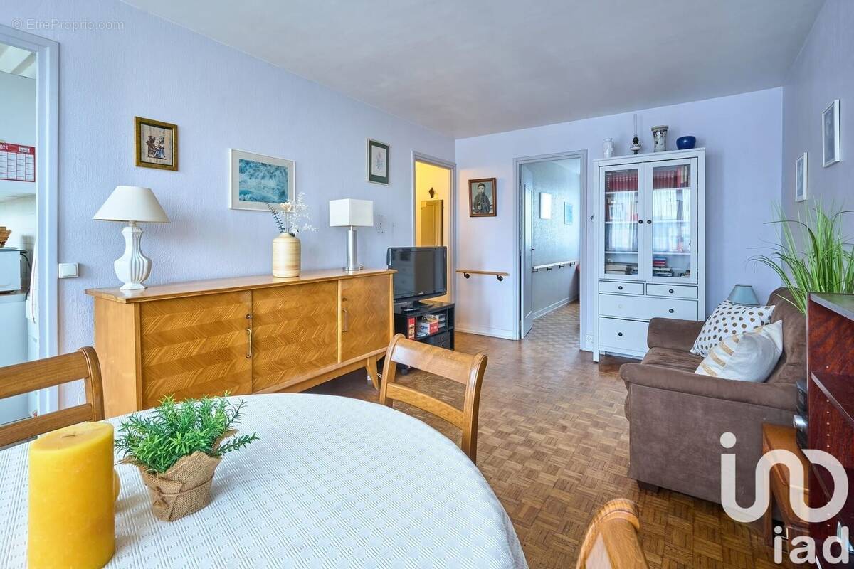 Photo 1 - Appartement à ASNIERES-SUR-SEINE