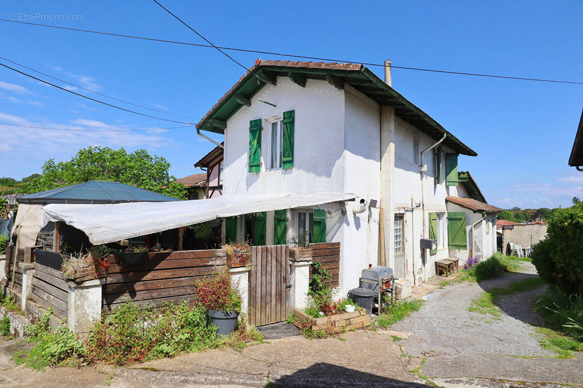 Maison à LEON