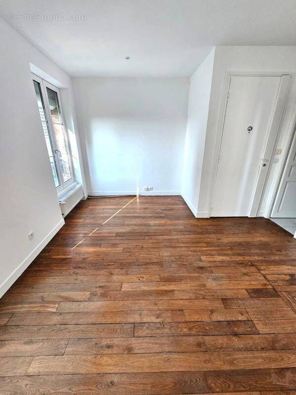 Appartement à IVRY-SUR-SEINE