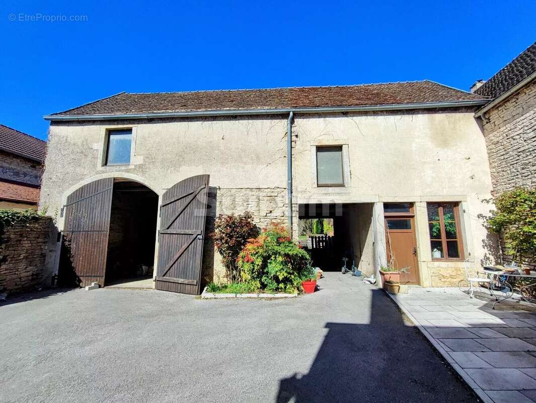 Maison à BEAUNE