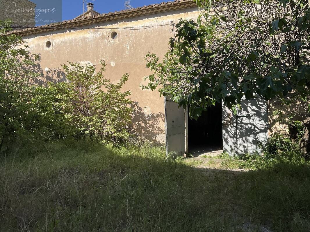 Maison à MILHAUD
