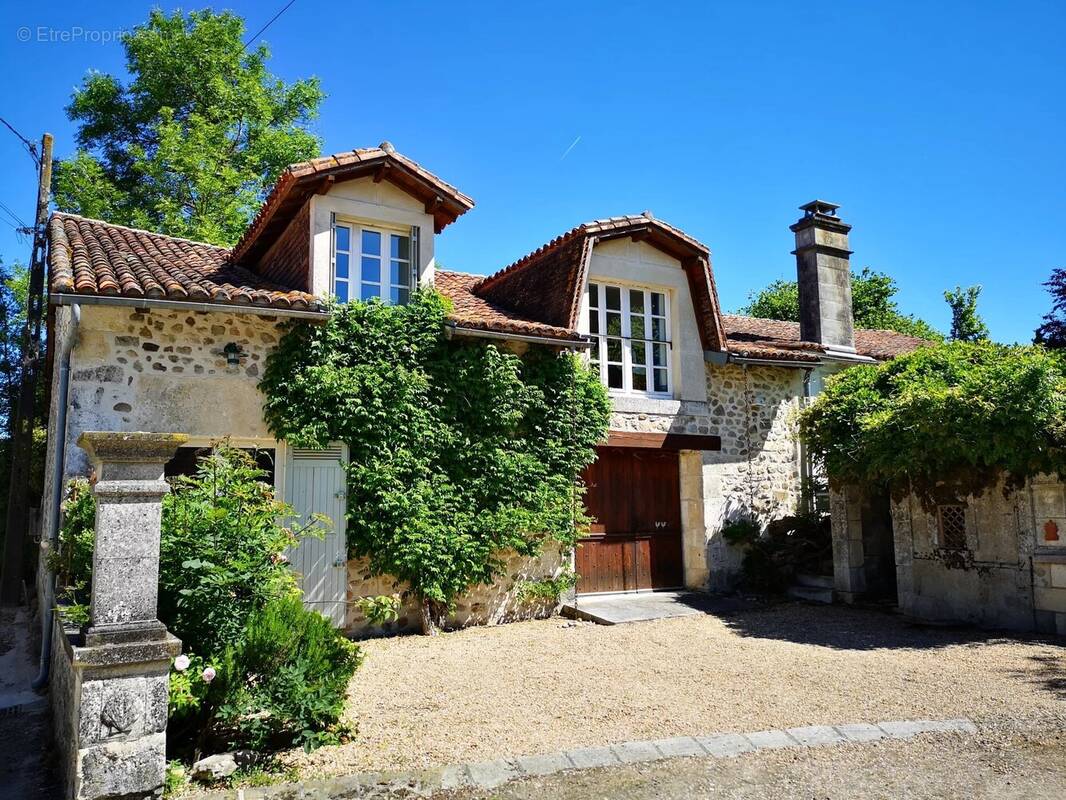Maison à BRANTOME