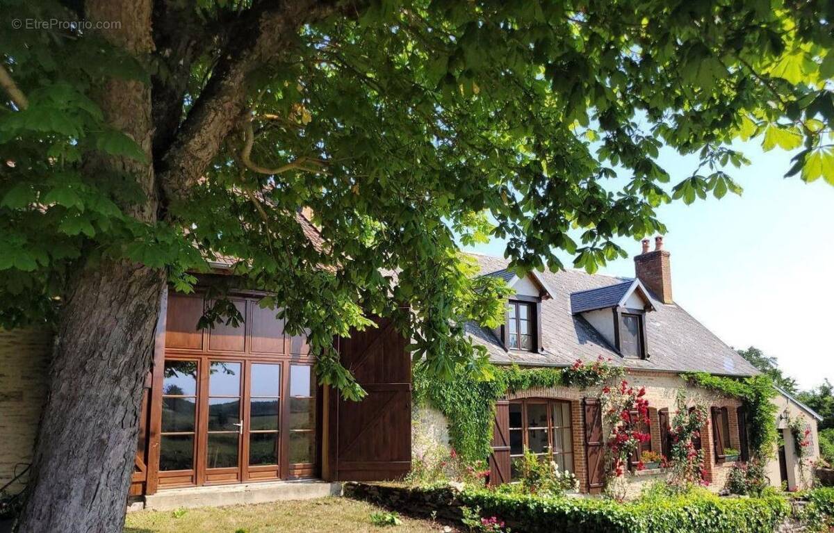 Maison à PREVERANGES