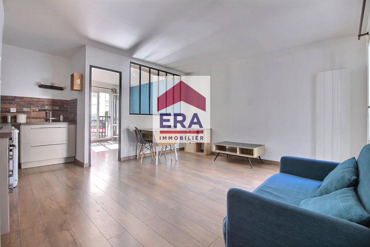 Appartement à PARIS-18E