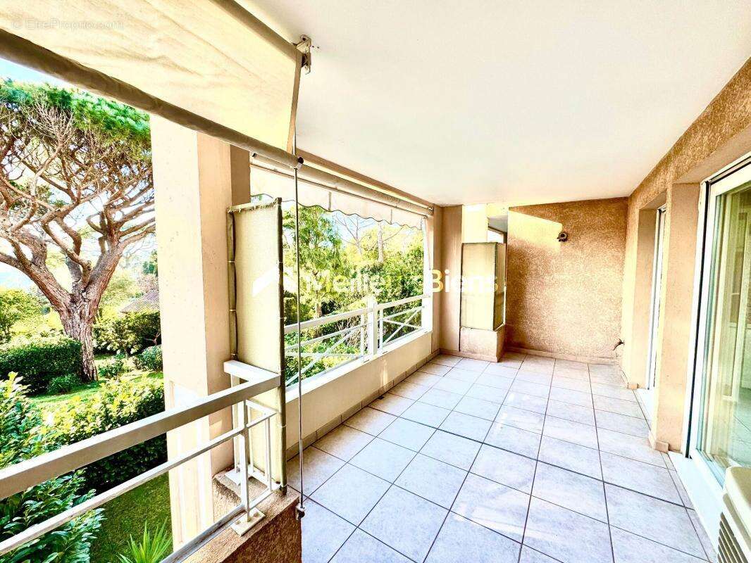 Appartement à SAINT-RAPHAEL