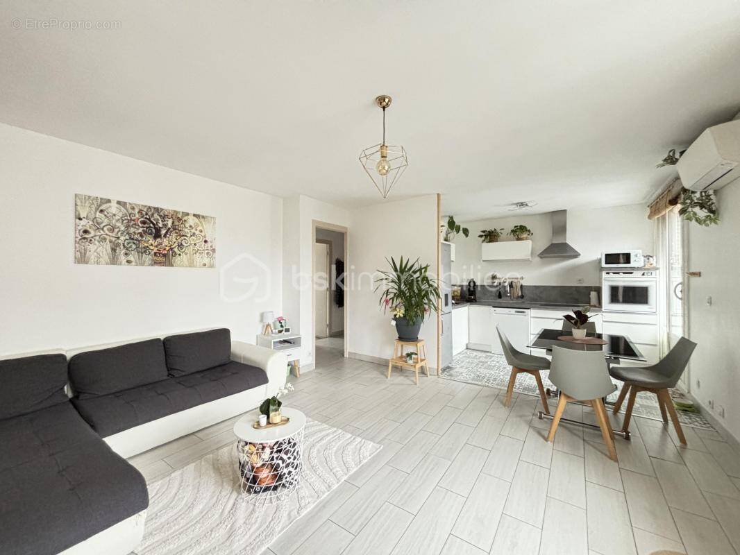 Appartement à SEYSSINET-PARISET