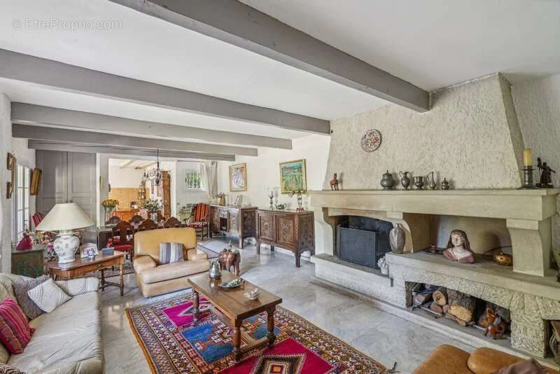 Maison à MONTEUX