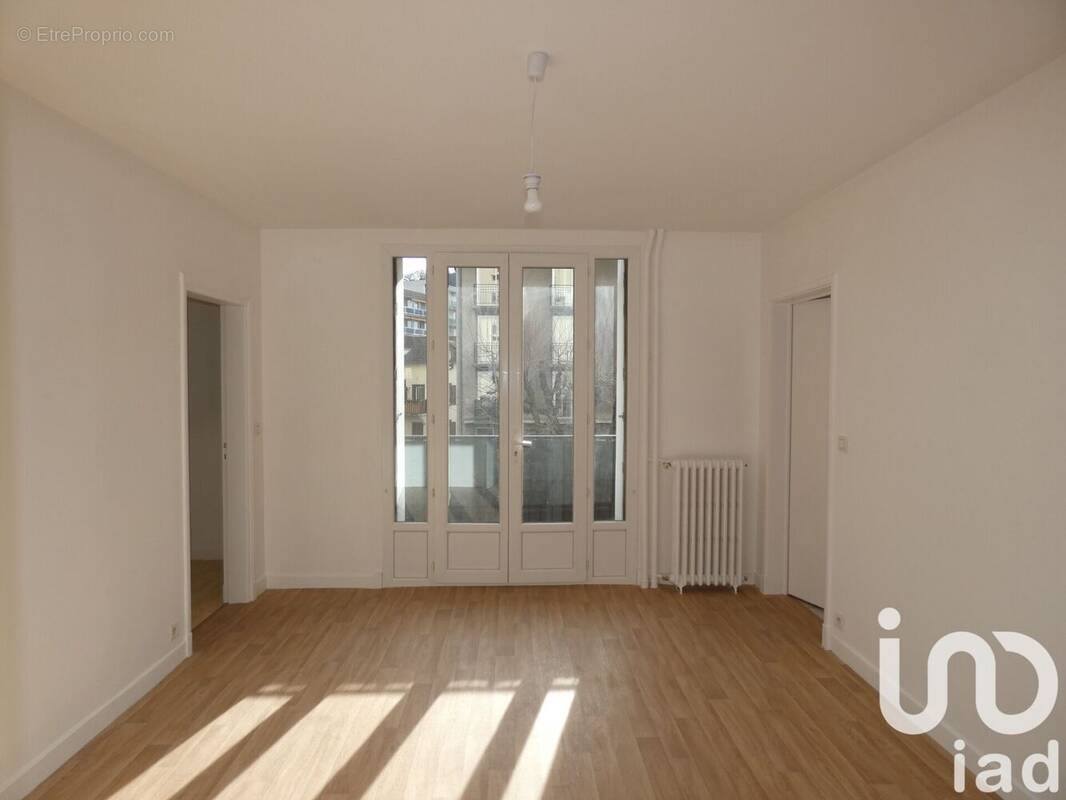 Photo 1 - Appartement à AURILLAC