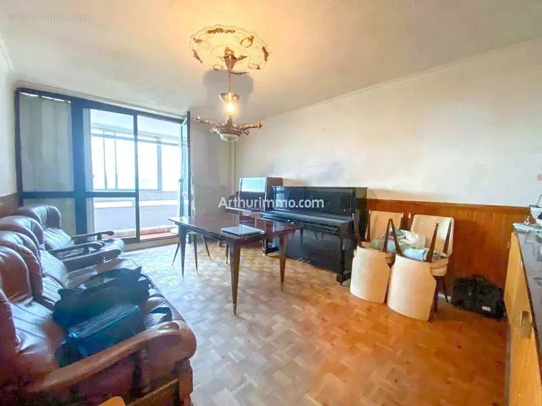 Appartement à ECHIROLLES